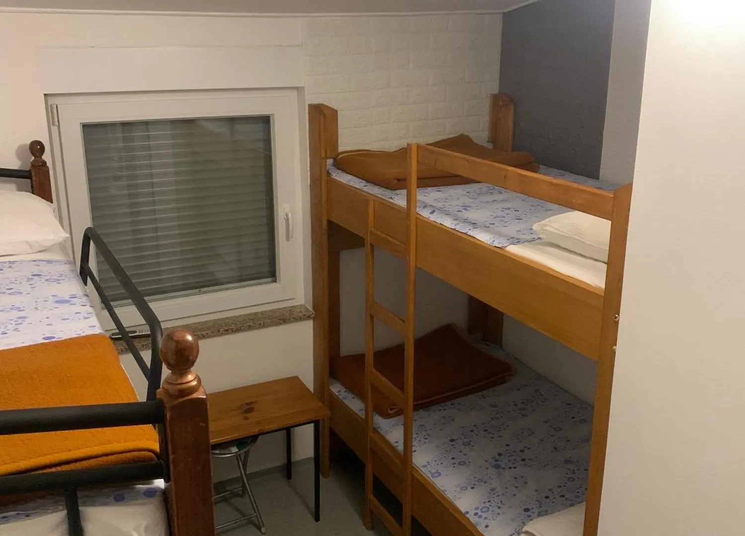 Accommodation With An Experience!!! Hostel Kantun Punat