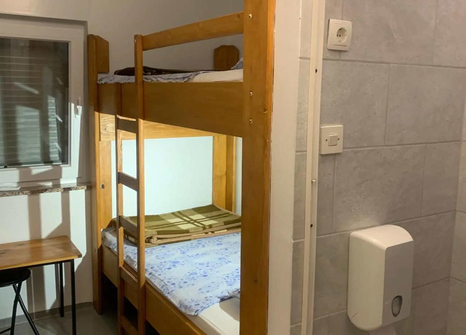 Accommodation With An Experience!!! Hostel Kantun Punat