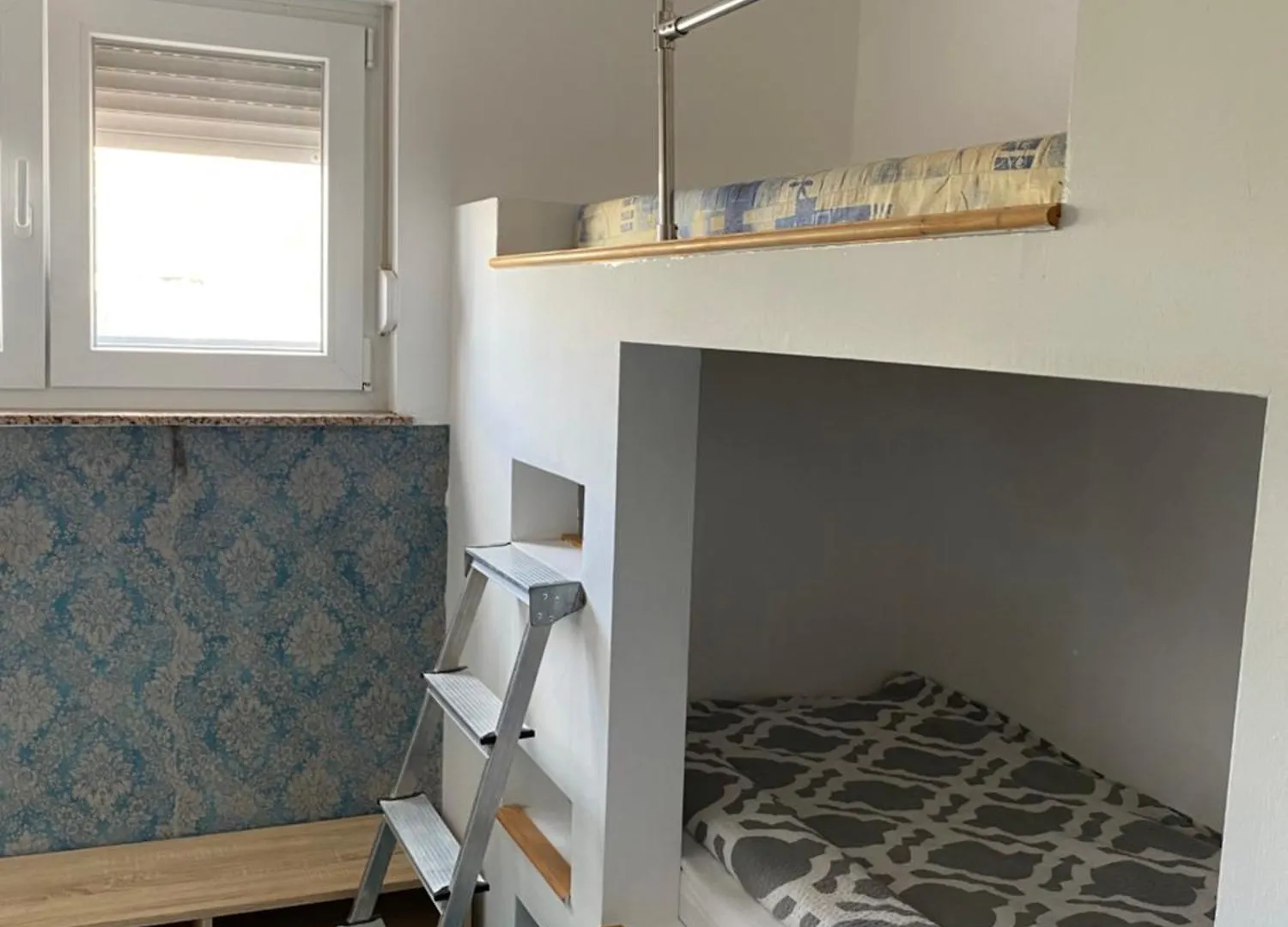 Accommodation With An Experience!!! Hostel Kantun Punat